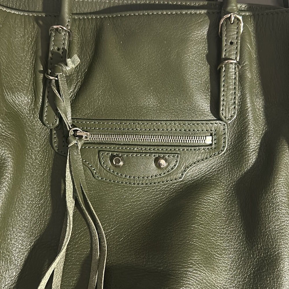 Balenciaga Papier A5 Zip Around Tote - Picture 9 of 10